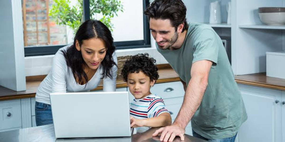 Top Online Risks Every Parent Should Monitor in 2026