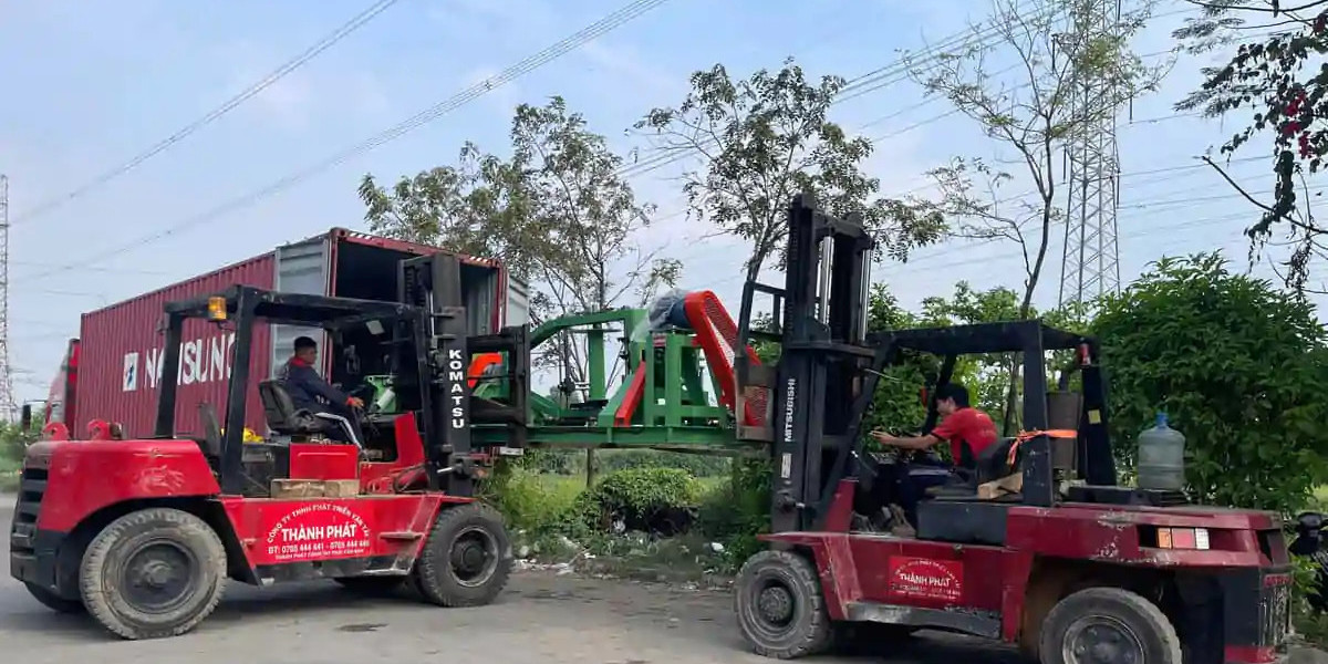 Xe Nâng Thành Phát: Giải Pháp Cho Thuê Xe Nâng Tại Quận 6 Uy Tín, Giao Xe Nhanh