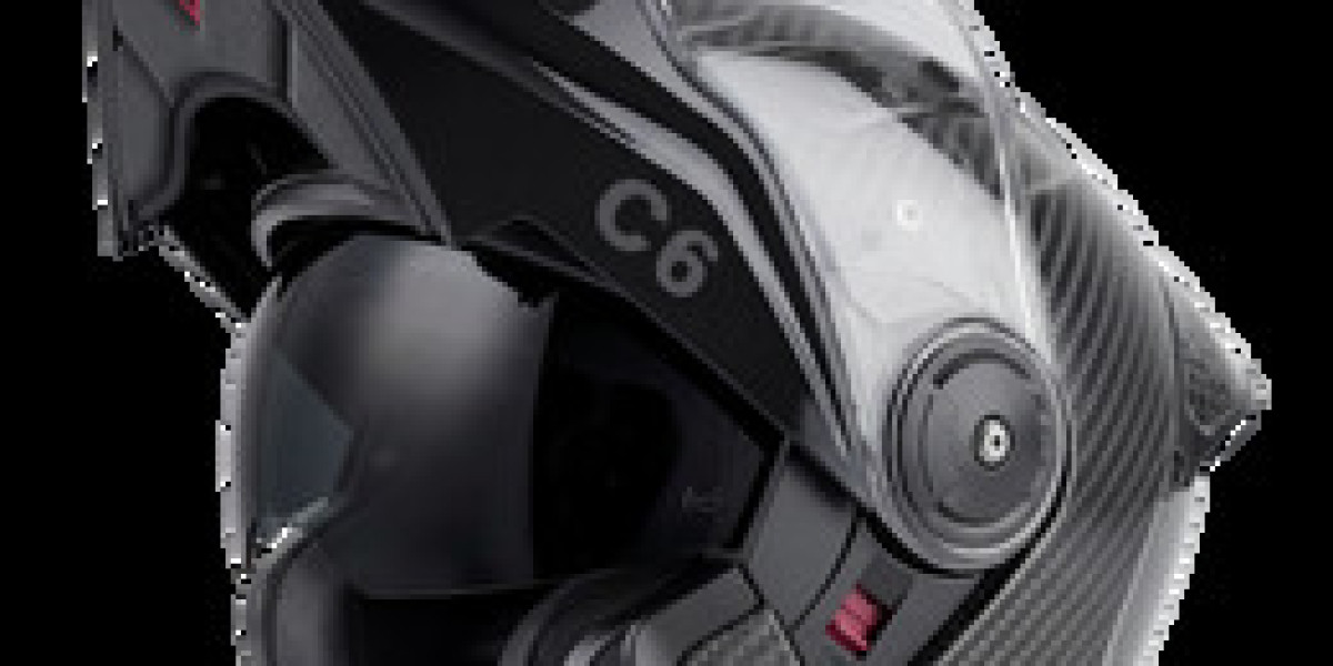 The Evolution of Motorcycle Helmets: Where Safety Engineering Meets Bold Design