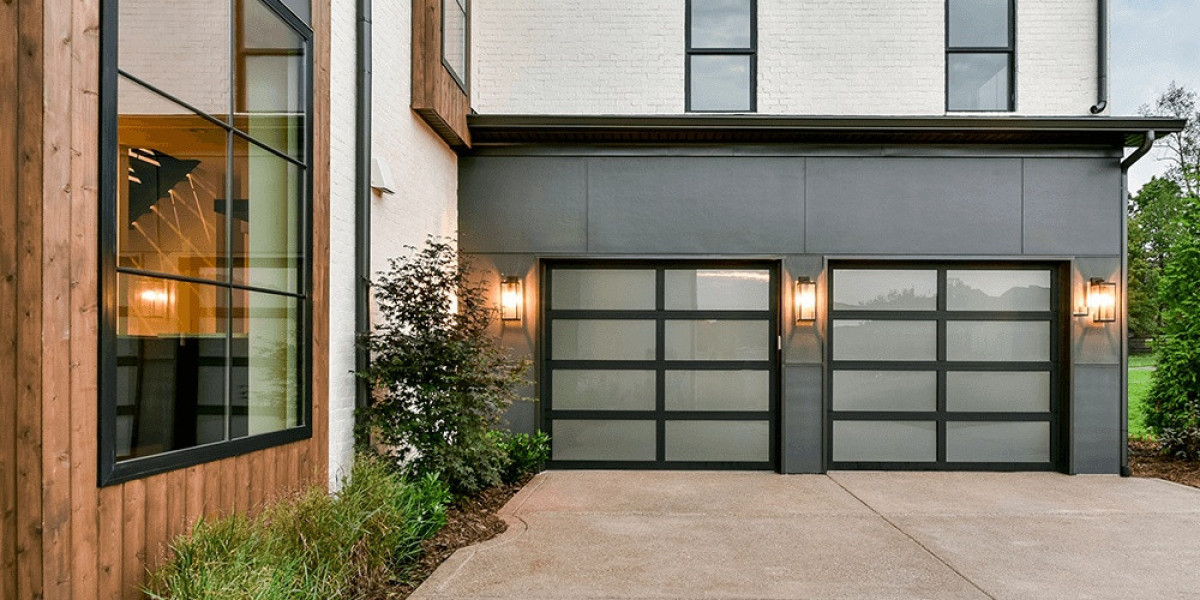 Garage Door Installations & Repair Services in Naples, Florida