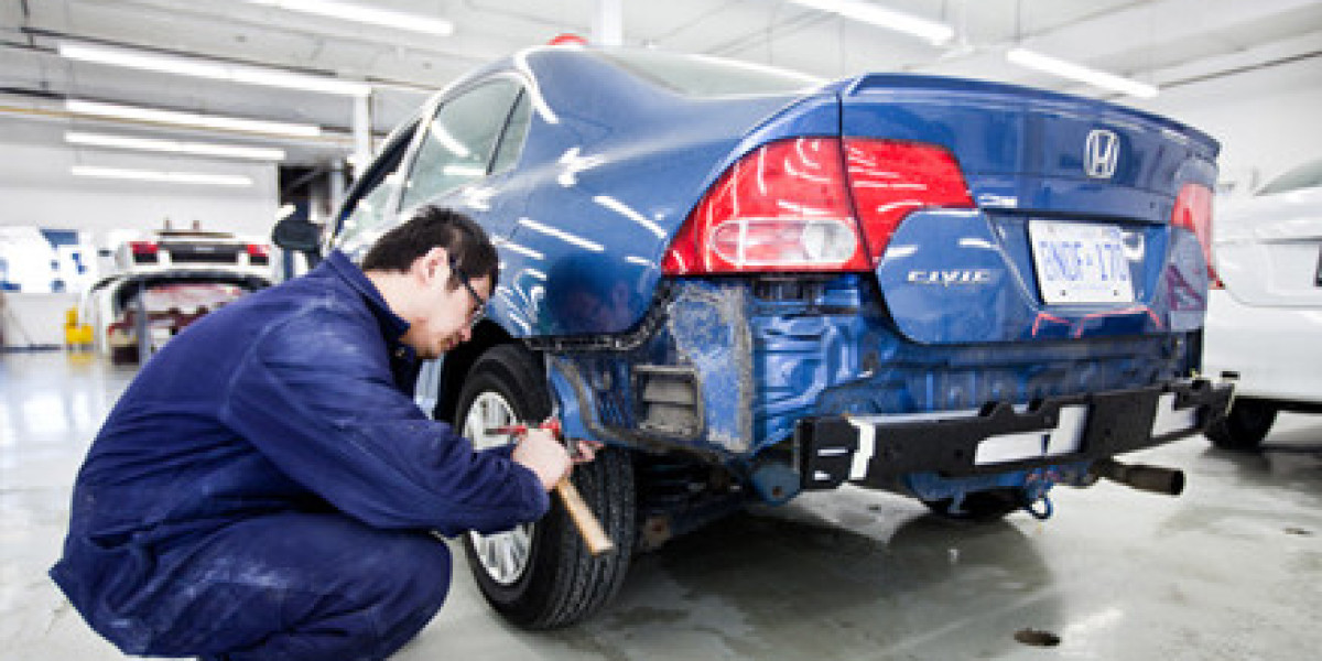 What Every Driver Should Know Before Booking Car Smash Repairs