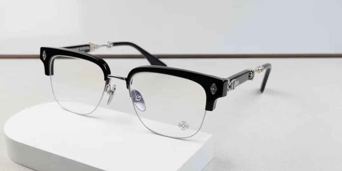 Chrome Hearts Glasses: Distinctive Eyewear with an Unmistakable Identity