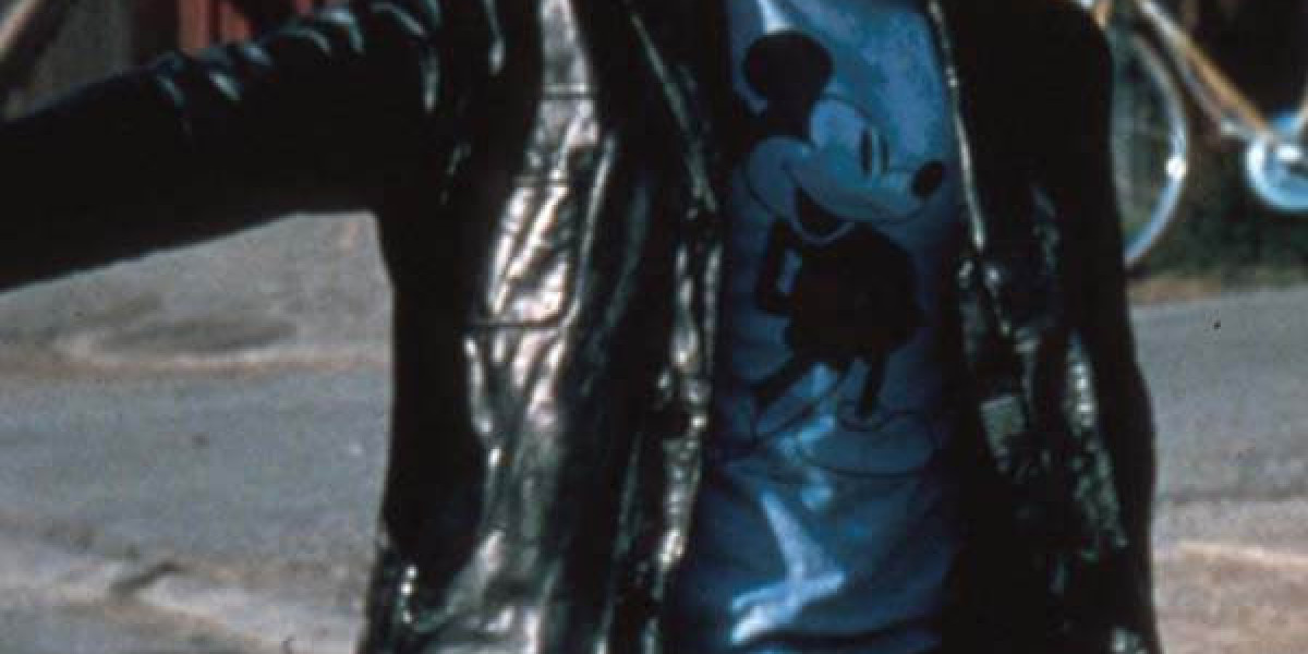 Emilio Estevez The Outsiders 1983 Black Leather Jacket: A Timeless Movie-Inspired Look