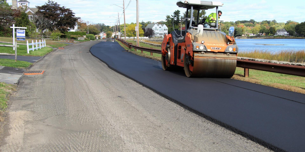 Commercial Concrete Contractor for Strong and Durable Projects