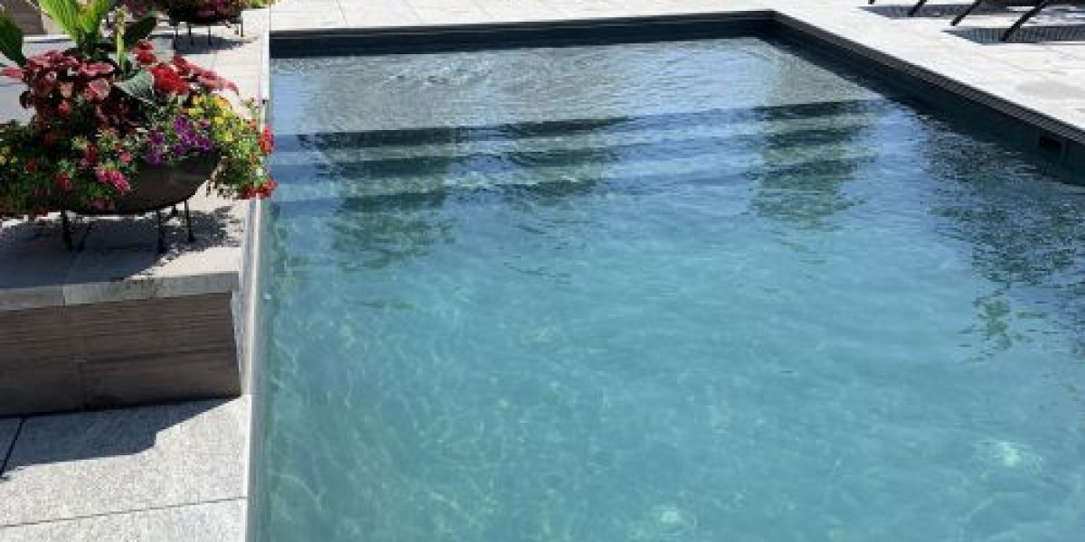 Structural Integrity: Professional Pool Crack Repair in Parkland, FL