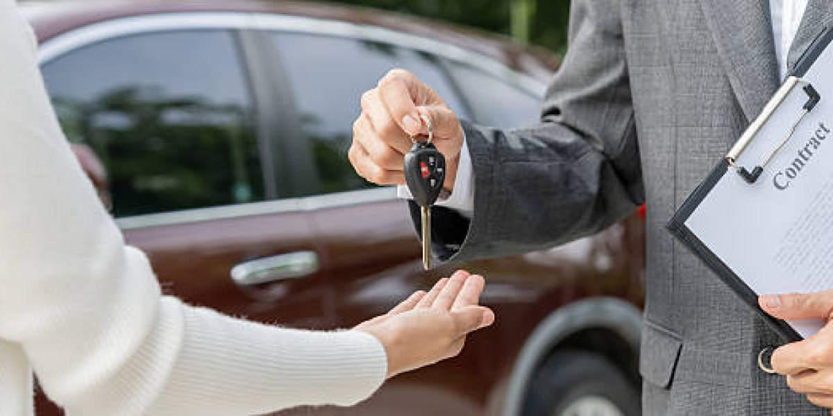 A safe and comfortable way to get to LaGuardia is to use LGA Airport Car Service.